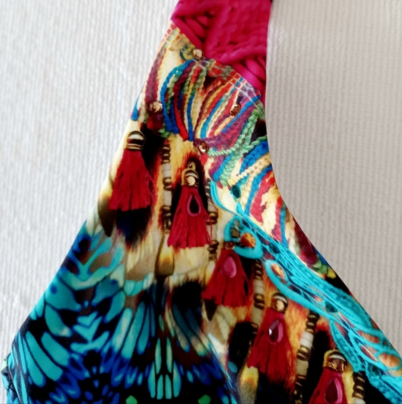 VENUS Heavenly Halter Bikini Top, size XS - Picture 6 of 15